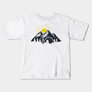 Camping under the Sun Kids T-Shirt